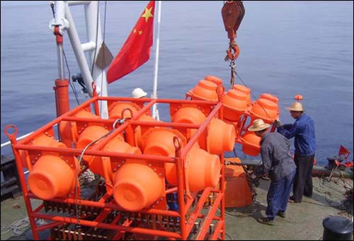 圖6深海環境試驗裝置